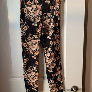 Women’s skinny floral dress pants